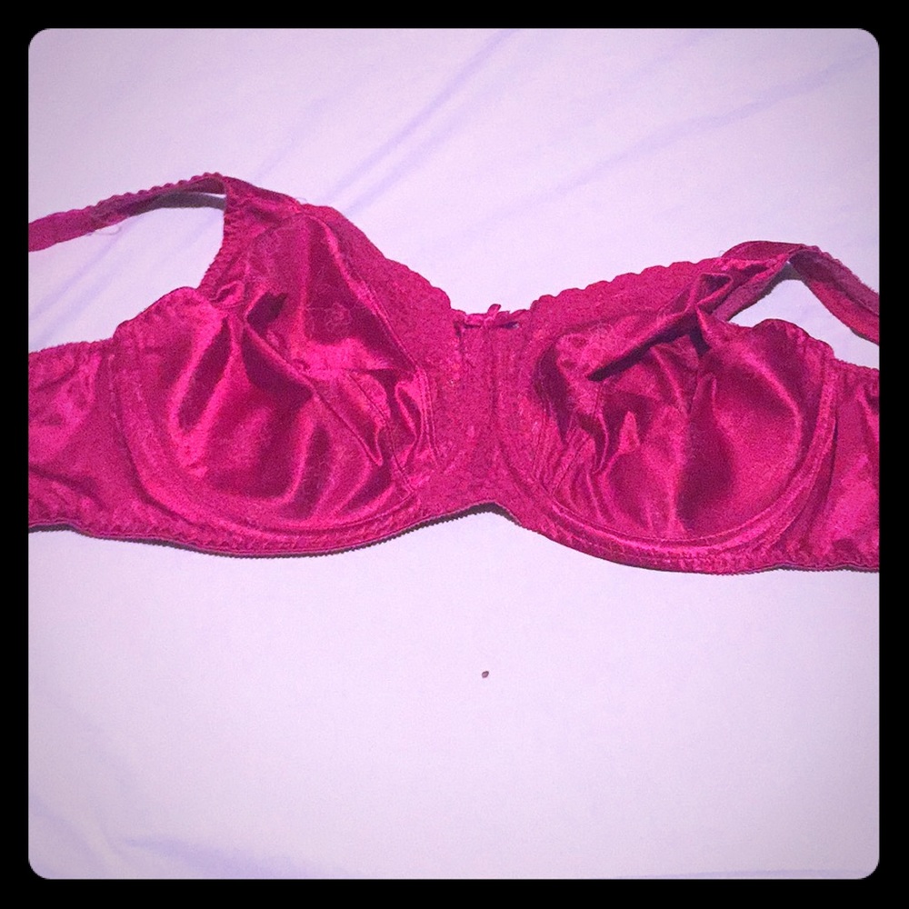 🌜 40 D Bra 🌛